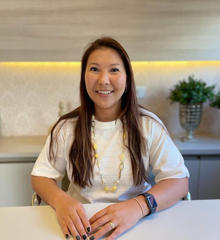 dra-camila-sugimoto-fiv-fertilizacao-campo-grande-ms-labfiv-gera